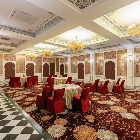 Kesarbagh Palace