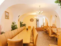 Hotel Stary Pivovar Hotels near Prague 13