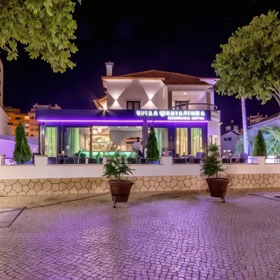 Villa Mariazinha Charming Hotel Các khách sạn gần Bãi biển Pintadinho
