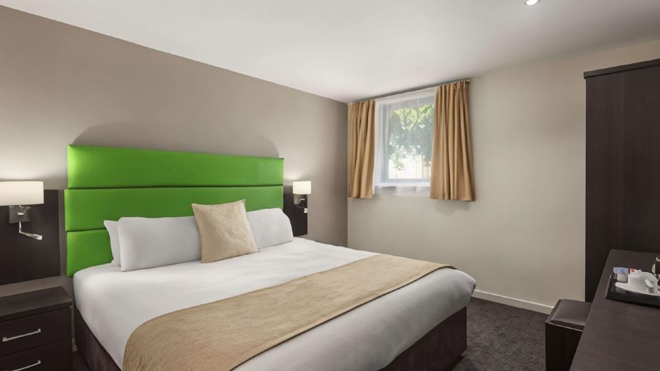 Redwings Lodge Birmingham