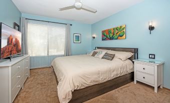 Prickly Pearadise: 3-Bedroom Condo in Sedona with Hot Tubs, Pool & Tennis