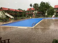 Lotus Seaview Beach Resort, Pengerang - de playa
