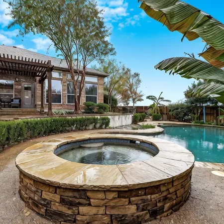 Rockwall Urban Oasis- 3600sqft -Pool/Spa/Game Room/Office-Overlooks Lake/Park