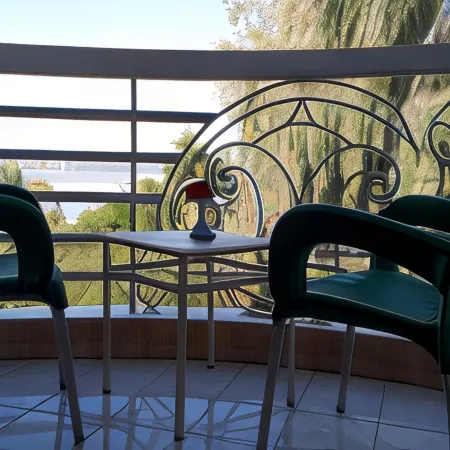 New Pola Hotel