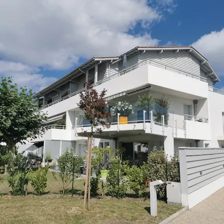 Anglet Aguilera Limite Biarritz, Grand Studio Dans Résidence Calme de Standing !
