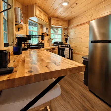 Cozy Tiny Cabin Near Leech Lake complete with Firepit + Trails