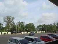 CK Tanjungpinang Hotel and Convention Centre - parcheggio