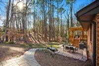 Beautiful home in the heart of Raleigh, perfect blend of convenience & comfort. - 무료 와이파이