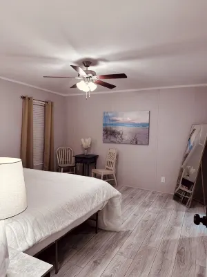 K & M Suite is a brand-new home in a peaceful, quiet neighborhood. - Wifi