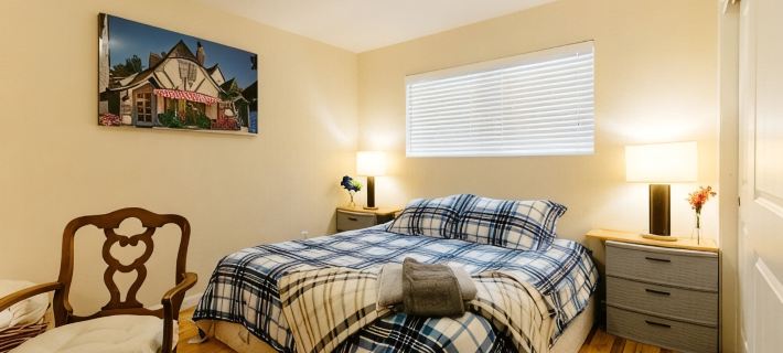 You will love the views of the ocean & location 7 min beach and 15 min Carmel Hotels in Seaside