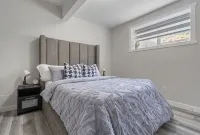 Gorgeous 2 Bedroom 1 Bathroom Guest Suite - Holiday bungalows