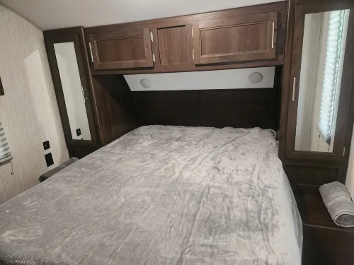 Large RV in Beautiful, Natural Setting! - 2-Star