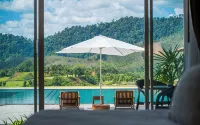 Katathong Golf Resort & Spa - Dağ Manzaralı