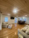 The Sea Breezy vacation house, unit #1, sleeps 8.  5 min walk to the beach! - Apartments