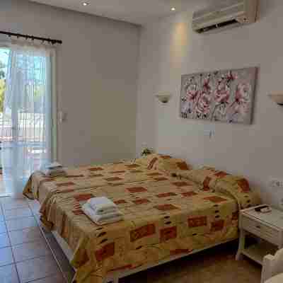 Anna Studios Rooms
