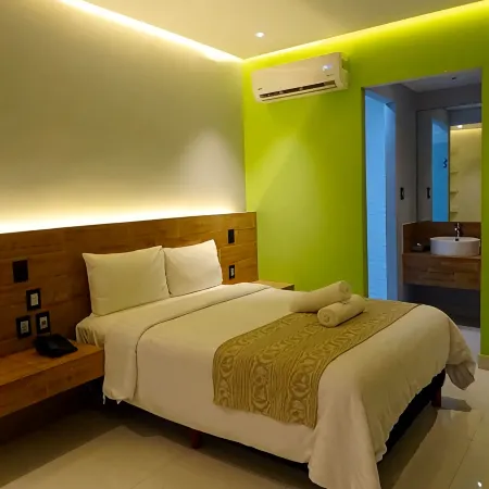 Hotel Kavia Plus