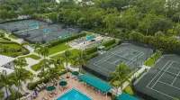-Sunny Naples Charm-Your Perfect Naples Getaway! - Pools
