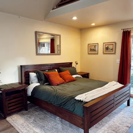 Charming studio in brilliant Philomath with AC, WiFi