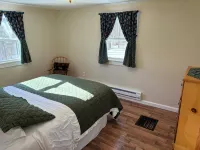 True Adirondack Retreat! Nestled in the Mountains! -  Privatzimmer