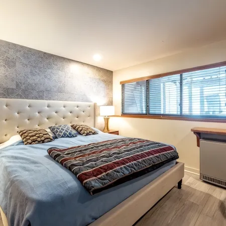 Telemark 5 4 Bedroom Condo by RedAwning