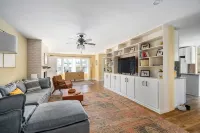 Spacious 3-bed/3-bath home close to Bruce's Field! - 4 étoiles