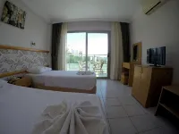 Gun-Ay Hotel - balcony