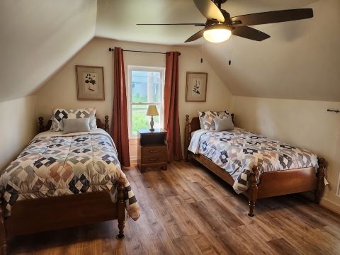 Best in the Bay!! 3B/1.5ba, Pet friendly Home