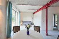 Large Maisonette Apartment "Eisvogel" in Former Stable, 3 Minutes to the Lake - 3-Star