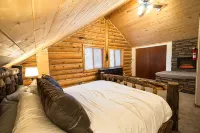 Red Feather Lakes Cozy Log Cabin - Feriehus
