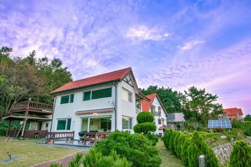 Namhae German Village Beethoven Haus - Lemmikkieläimet sallittu