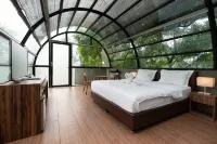 Lot449 Glass House - Romantic