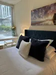 Lush 1 bd Koreatown w/ FREE parking & In-Unit laundry - Wi-Fi