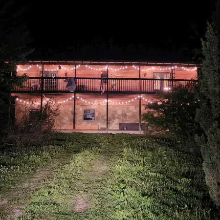 Busse's Roost Cozy Mountain Home