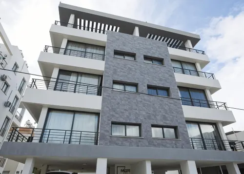 Midas 7 by HolidayKeys - Holiday Apartments