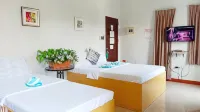 Heart Hotel and Services - Balcony