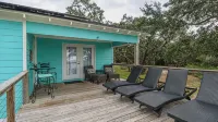 1 ACRE PRIVATE BEACH & PIER, FAMILY & PET FRIENDLY HOME - 4-Star