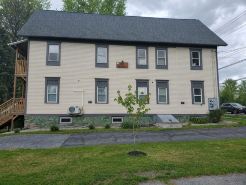 Charming building with 1 bedroom and AC, WiFi in serene Whitehall