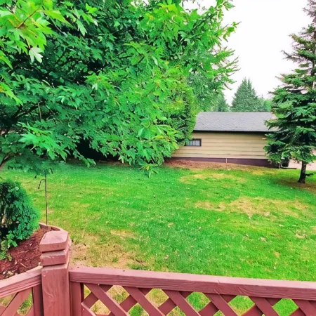 Spacious family home with quick & easy access to outdoor trails.