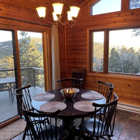 Mountain Retreat with Hot Tub Near State Park