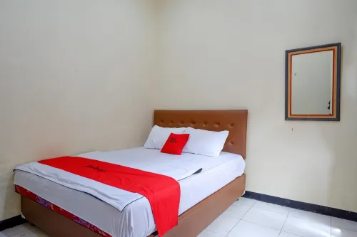 RedDoorz Near Desa Wisata Tambi Dieng - Wifi