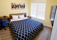 Deer View Cottage on 16 Acres, King Size Bed, No Pet Fee - Homestays