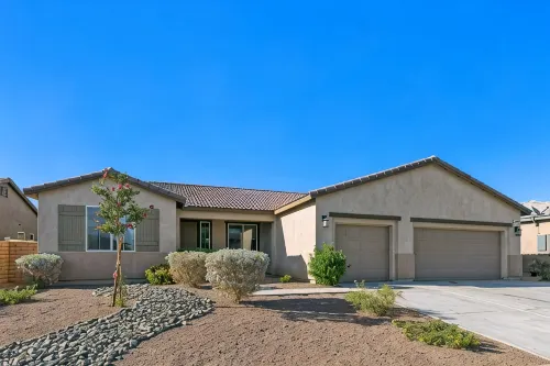 Private Pool Spa Game Room 3King beds 8 min Drive to Coachella - Hot Tub