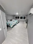 Woman Lake Beach House - Family Reunion - Private 100' Wide Beach - balcony