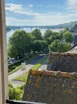 3000 sq f, in the old  Saumur city , along the Loire river. Charm & great views - 4 ดาว