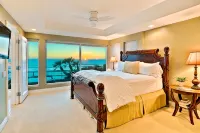Oceanfront Beach, Pool, Hot Tub, Pickleball, Movie Theater, Elevator & Golf Cart - สระว่ายน้ำส่วนตัว