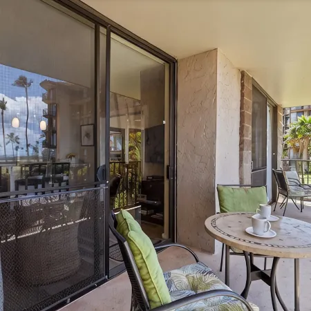 Stunning Maui Oceanfront Resort. 2 Bedroom, 2 Bath