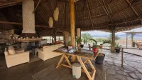 Soroi Lions Bluff Lodge - Интернет