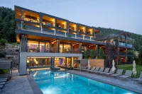 Hotel Avelina - Pools