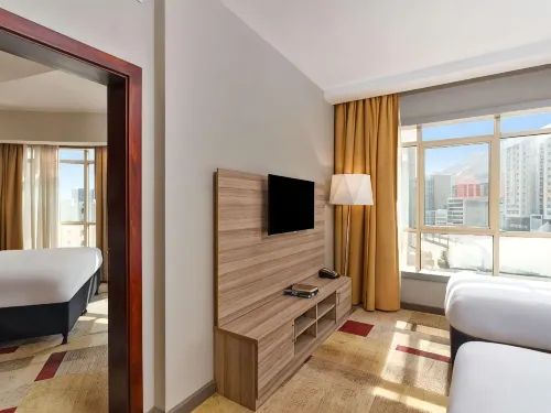 Mercure Makkah Aziziah - ที่มีที่จอดรถ