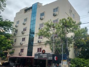 Hotel NS Royal Emirates Hyderabad